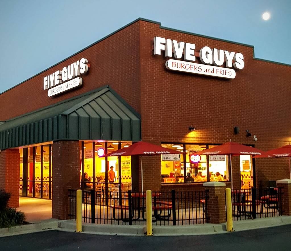 Five Guys | meal takeaway | 1209 N Main St, Summerville, SC 29483, USA | 8438214204 OR +1 843-821-4204