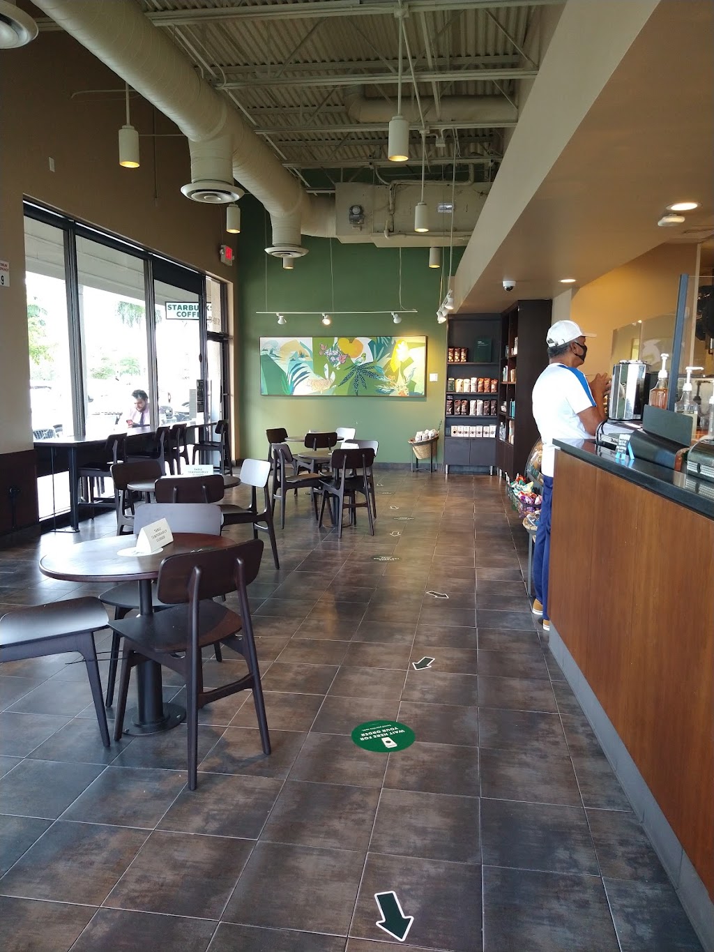 Starbucks | cafe | 9709-101 NW 41st St, Miami, FL 33178, USA | 3055913053 OR +1 305-591-3053
