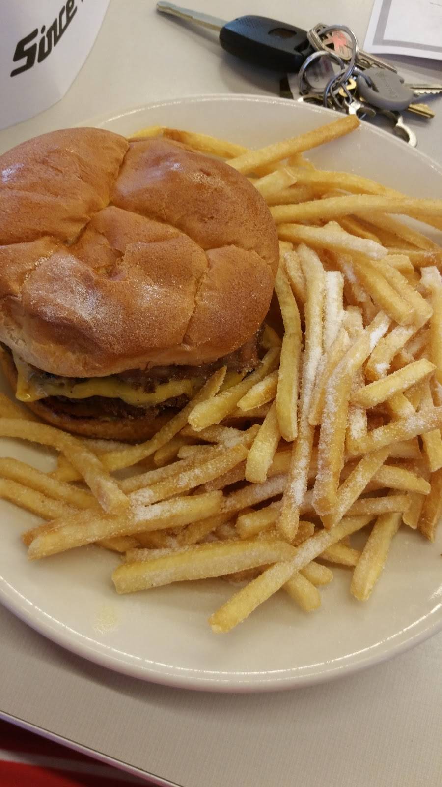 Steak n Shake | restaurant | 2096 Interstate Dr, Opelika, AL 36801, USA | 3347429404 OR +1 334-742-9404