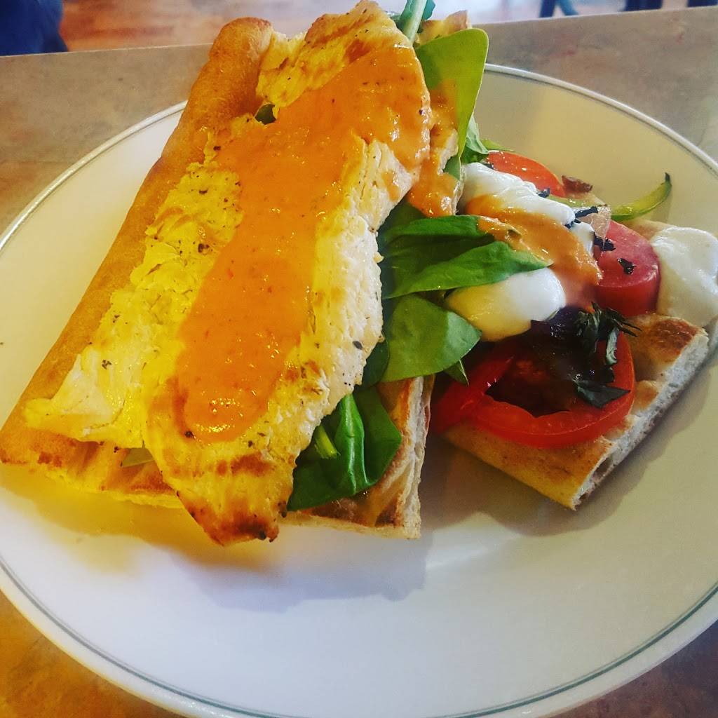 Campus Pizza House | restaurant | 133 McCartney St, Easton, PA 18042, USA | 6102537541 OR +1 610-253-7541