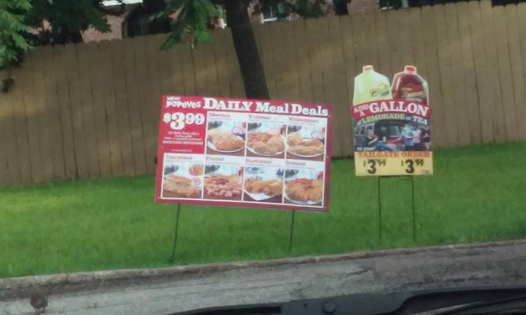 Popeyes Louisiana Kitchen | restaurant | 3308 W Davis St, Dallas, TX 75211, USA | 2143334504 OR +1 214-333-4504