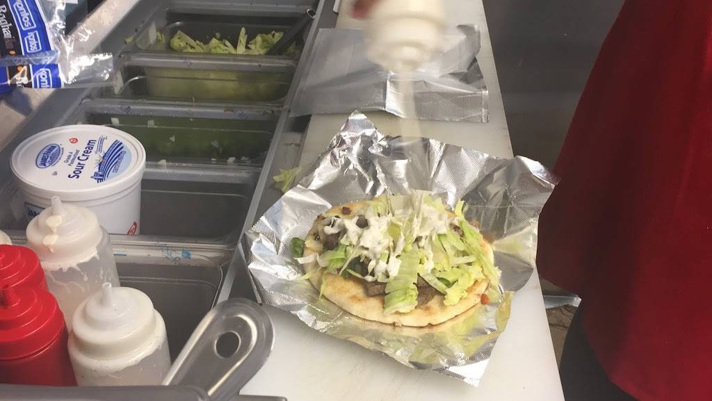 The Halal Boys Gyro | restaurant | 1814 Harrisburg Pike, Columbus, OH 43223, USA | 6146415415 OR +1 614-641-5415