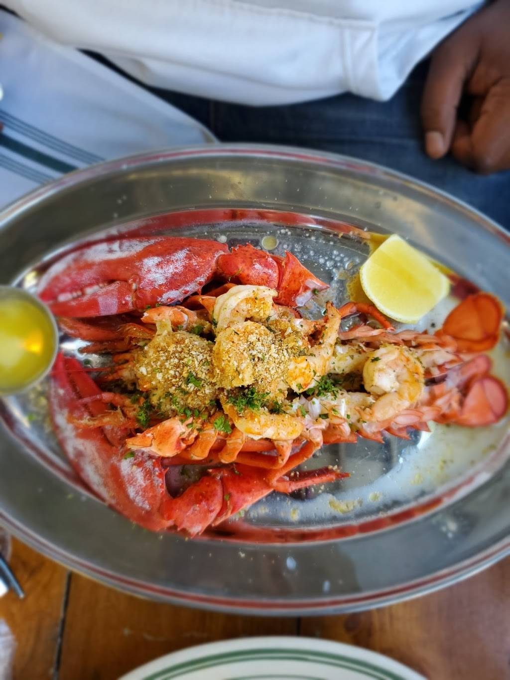 El Fish Shack | restaurant | 36-02 35th Ave, Queens, NY 11106, USA | 7187862728 OR +1 718-786-2728