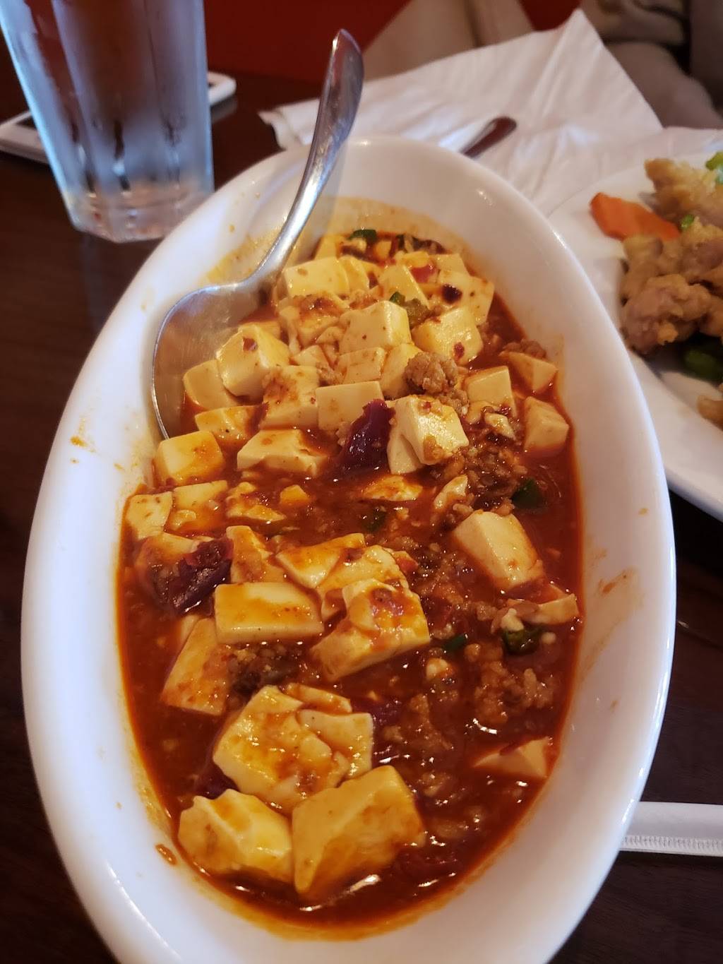 Kapok | restaurant | 906 2nd St unit #1, Coralville, IA 52241, USA | 3193383880 OR +1 319-338-3880