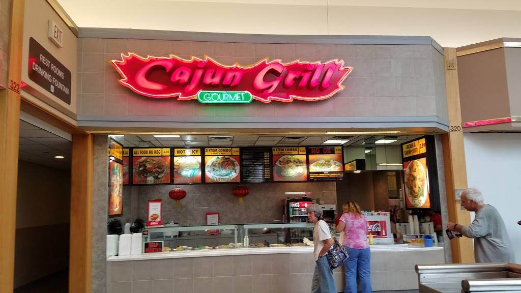 Gourmet Cajun & Grill | restaurant | 320 Golf Mill Ctr, Niles, IL 60714, USA | 8472988528 OR +1 847-298-8528