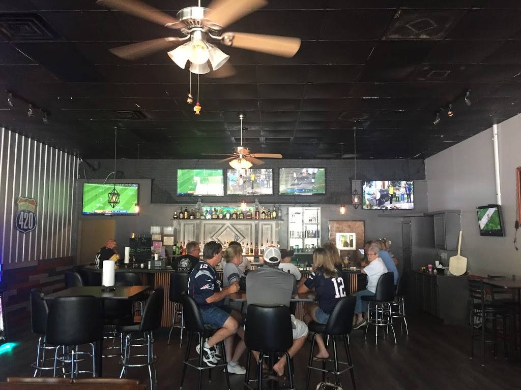 702 Pizza & Brew | restaurant | 3901 Dick Pond Rd, Myrtle Beach, SC 29588, USA | 8432156093 OR +1 843-215-6093