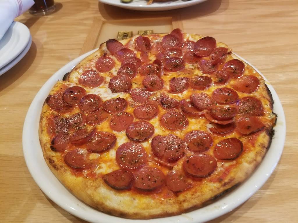 matchbox vintage pizza bistro | restaurant | 1901 14th St NW, Washington, DC 20009, USA | 2023280369 OR +1 202-328-0369