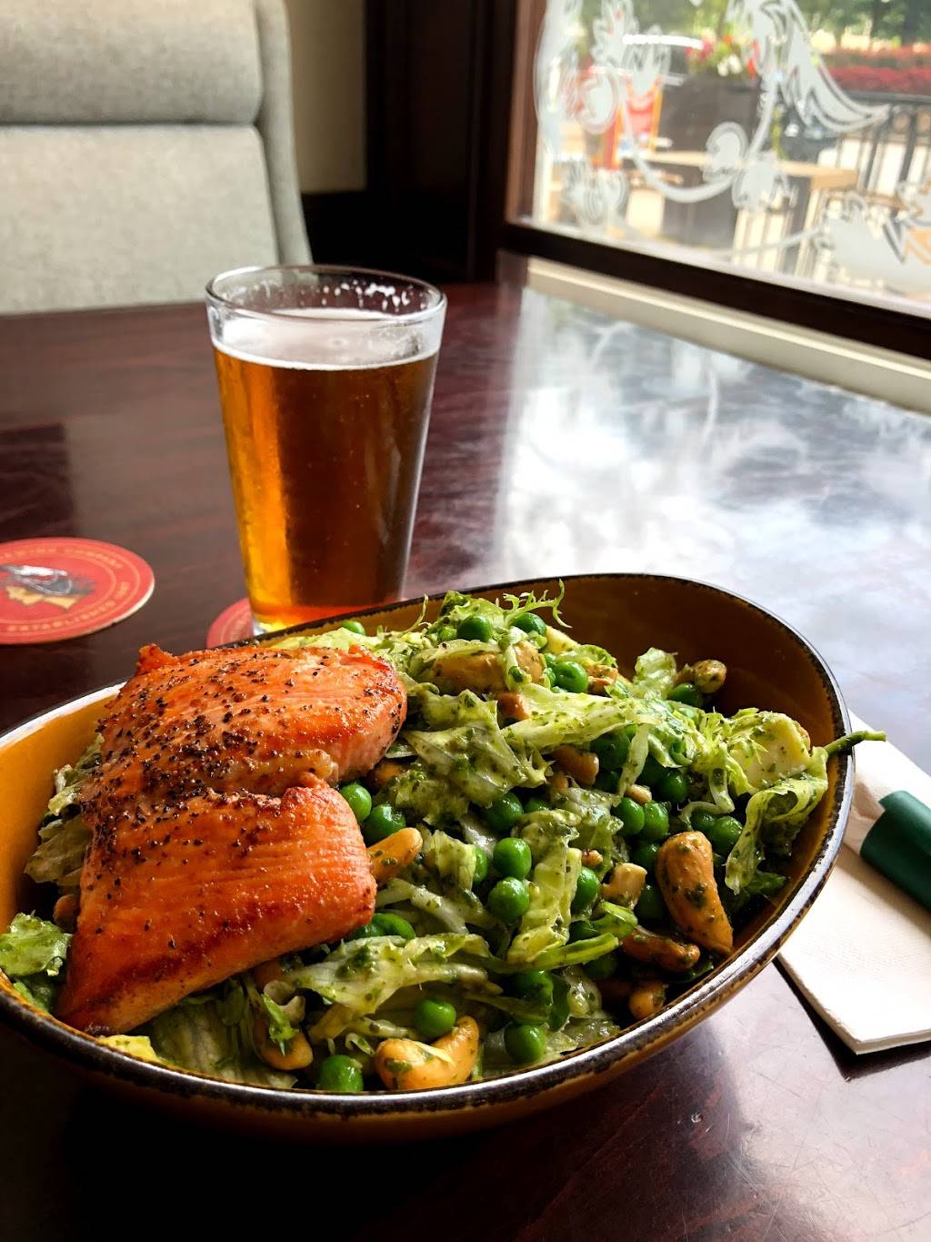 Kitty O’ Sheas | restaurant | 720 S Michigan Ave, Chicago, IL 60605, USA | 3122946860 OR +1 312-294-6860