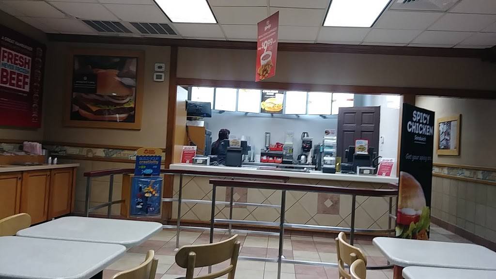 Wendys | restaurant | 1601 S Tamiami Trail, Sarasota, FL 34239, USA | 9413648015 OR +1 941-364-8015