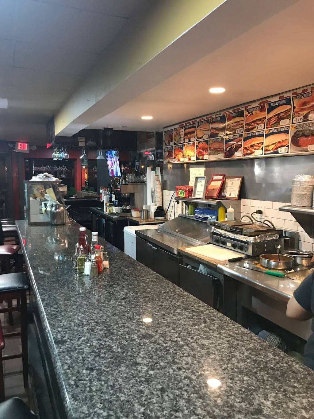 Michelle | restaurant | 125 Avenue D, New York, NY 10009, USA | 2126739287 OR +1 212-673-9287