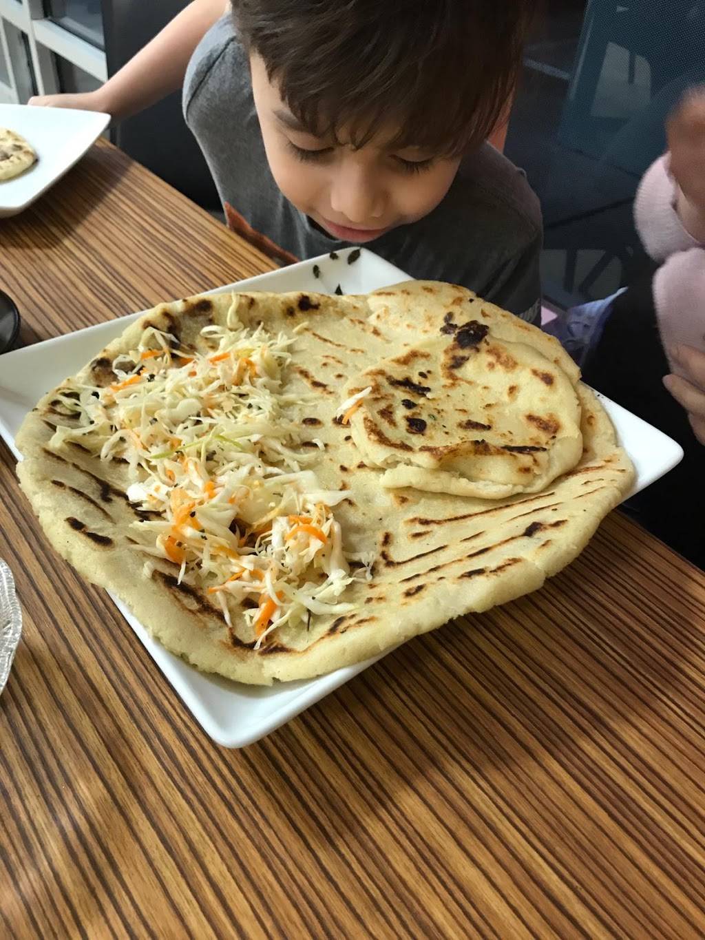 La Pupusa Fantastica | restaurant | 15006 Lindita Dr, Houston, TX 77083, USA | 8322431531 OR +1 832-243-1531