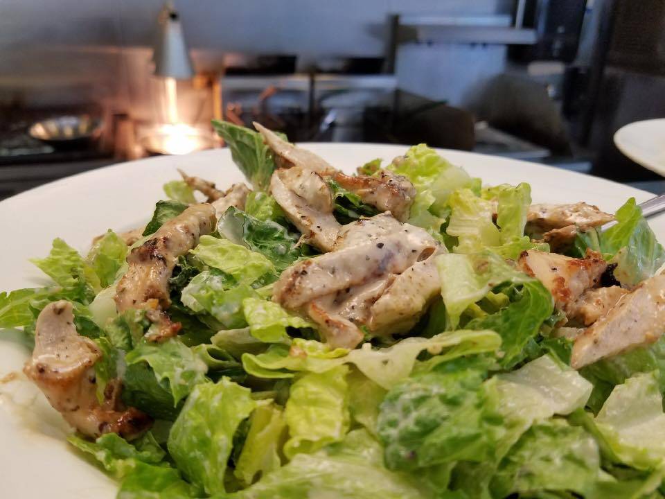 Moo Moos Burger Barn | restaurant | 3200 N Naglee Rd #608, Tracy, CA 95304, USA | 2092079019 OR +1 209-207-9019