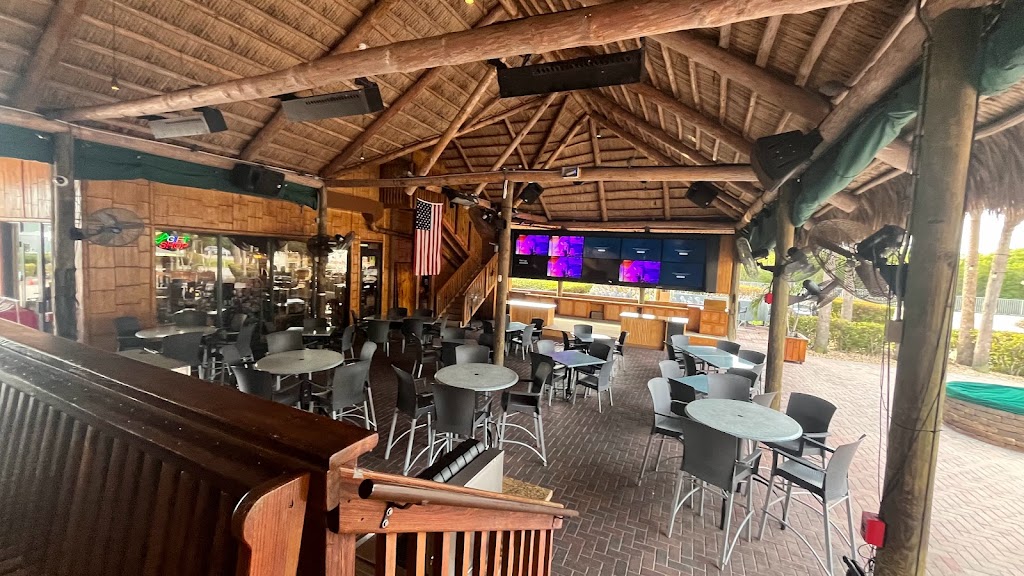 Boondocks Grille and Draft House | restaurant | 27205 Overseas Hwy, Ramrod Key, FL 33042, USA | 3058724094 OR +1 305-872-4094