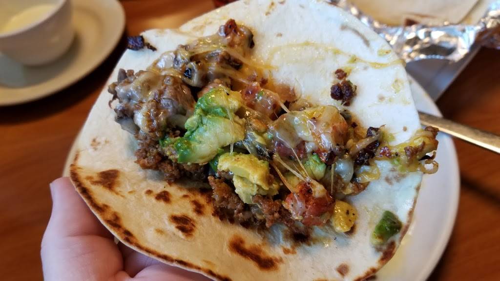 Mr Tequilas | restaurant | 935 S East St, Indianapolis, IN 46225, USA | 3179913058 OR +1 317-991-3058