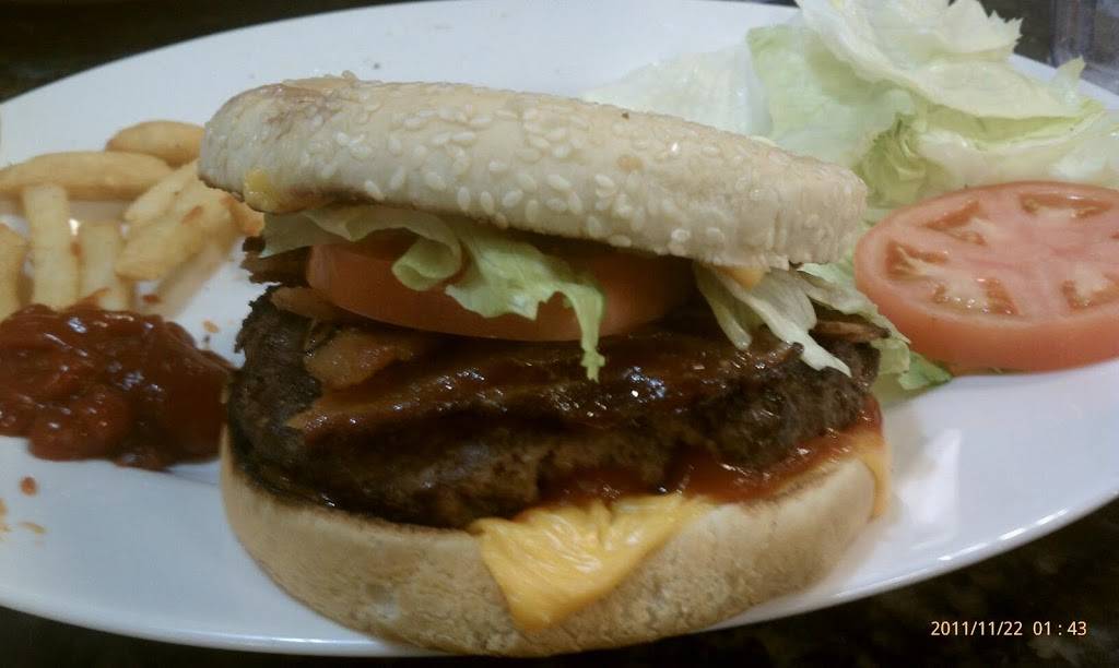 Uncle Bills Diner | restaurant | 3017 Stratton St, Flushing, NY 11354, USA | 7186611770 OR +1 718-661-1770