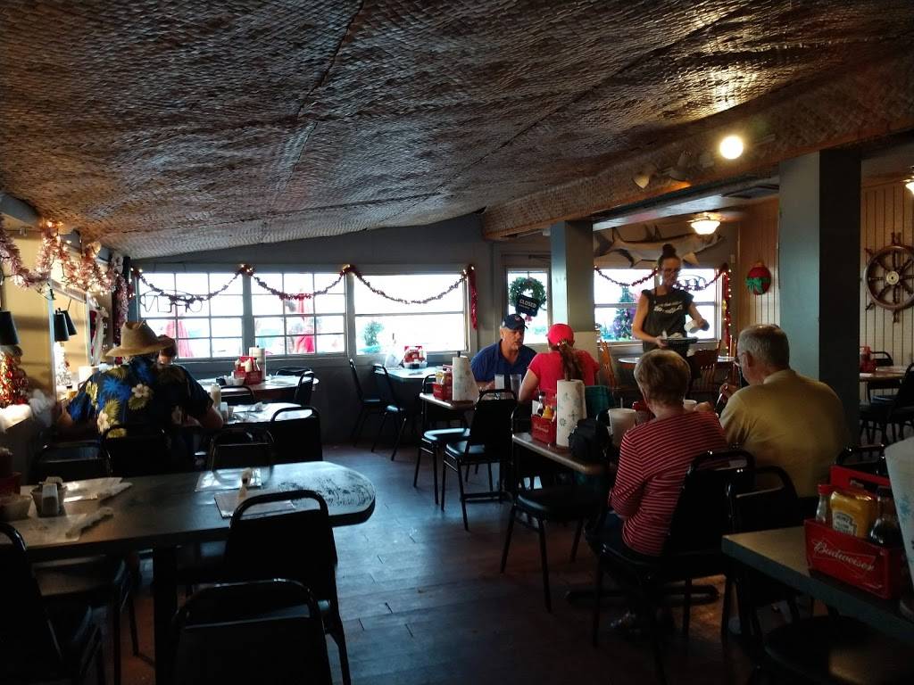 Captn Cons Fish House | restaurant | 8421 Main St, Bokeelia, FL 33922, USA | 2392834300 OR +1 239-283-4300