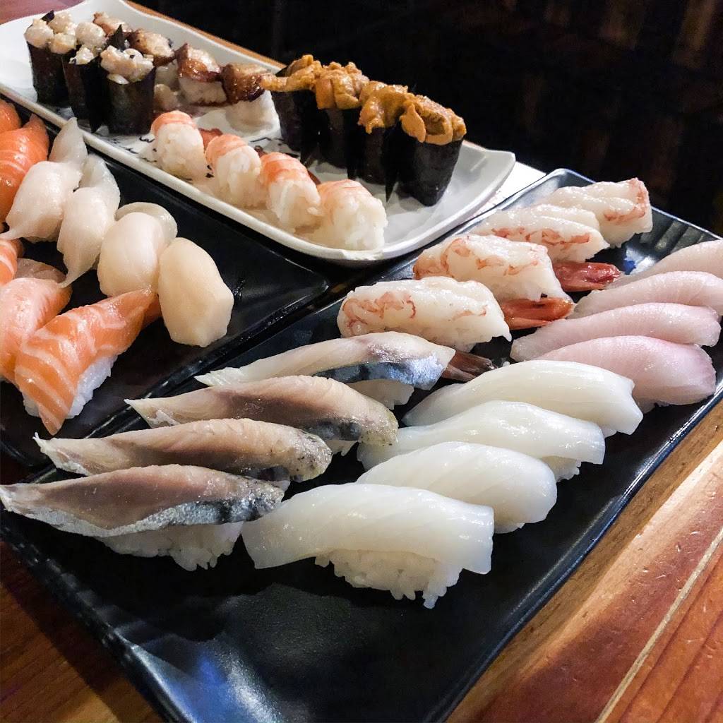 Umiya Sushi | restaurant | 4465 W Flamingo Rd, Las Vegas, NV 89103, USA | 7023656195 OR +1 702-365-6195