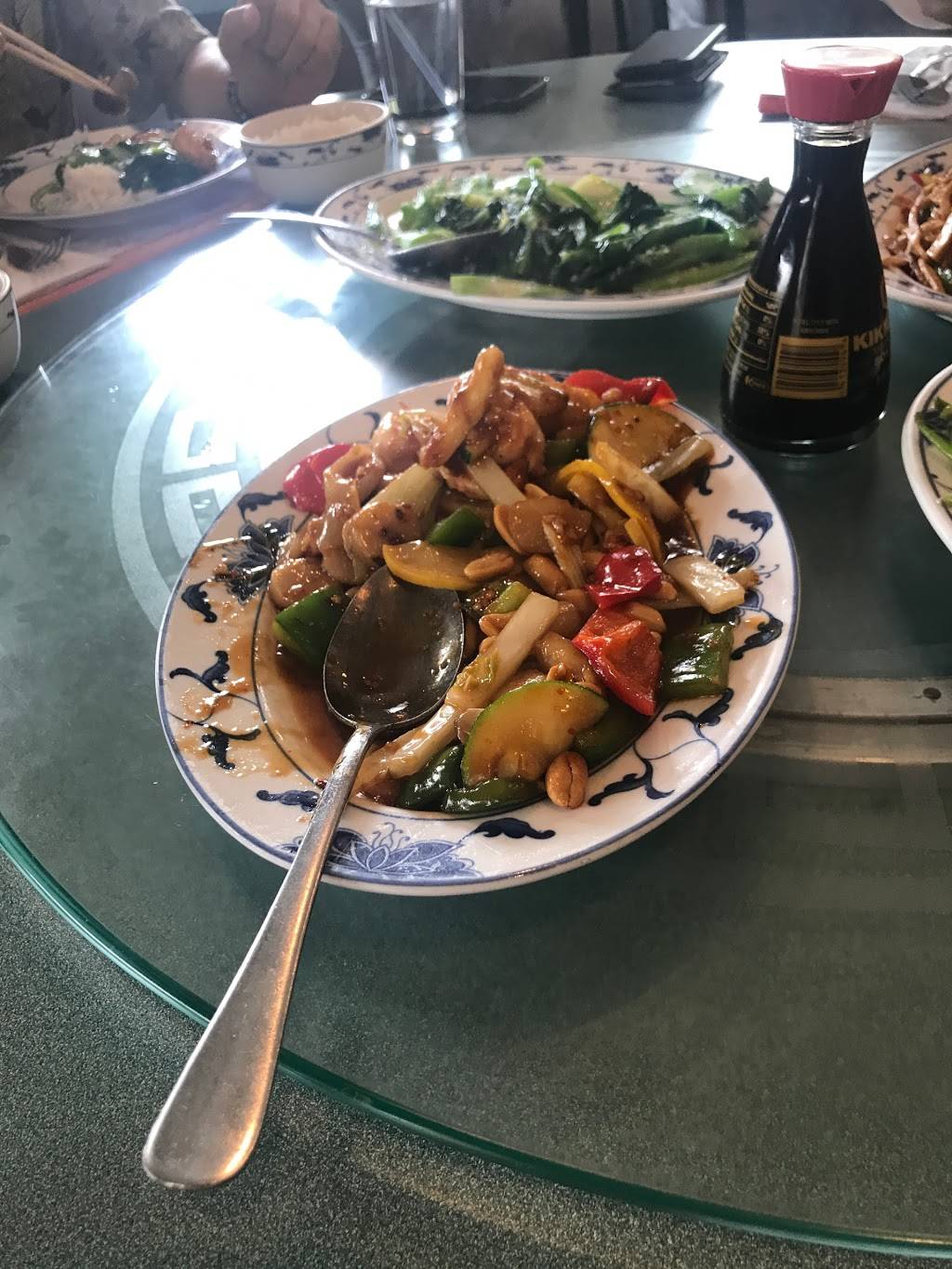 China Palace Restaurant | restaurant | 5210 Garrett Rd, Durham, NC 27707, USA | 9194933088 OR +1 919-493-3088