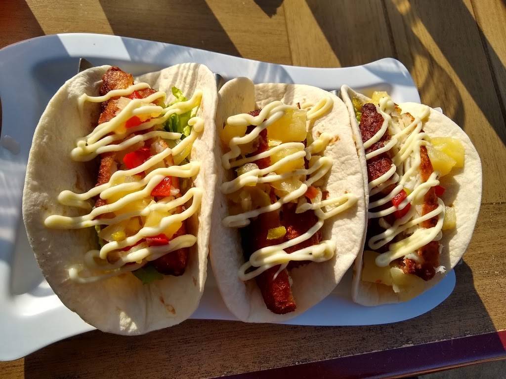 Creve Coeur Lakehouse Bar & Grill | restaurant | 2160 Creve Coeur Mill Road South St. Louis, MO 63146, St. Louis, MO 63146, USA | 3145767200 OR +1 314-576-7200