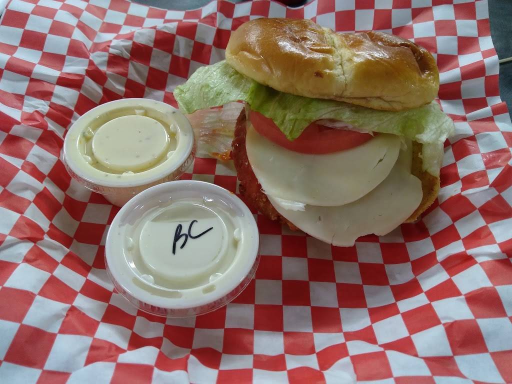 Creek N Rail Cafe | restaurant | 105 Jefferson St, Spraggs, PA 15362, USA | 3044328444 OR +1 304-432-8444