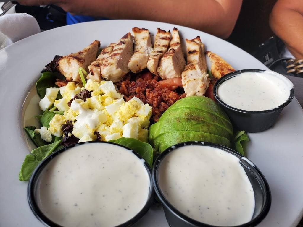 LuLus Waterfront Grille | restaurant | 301 Roscoe Blvd N, Ponte Vedra Beach, FL 32082, USA | 9042850139 OR +1 904-285-0139