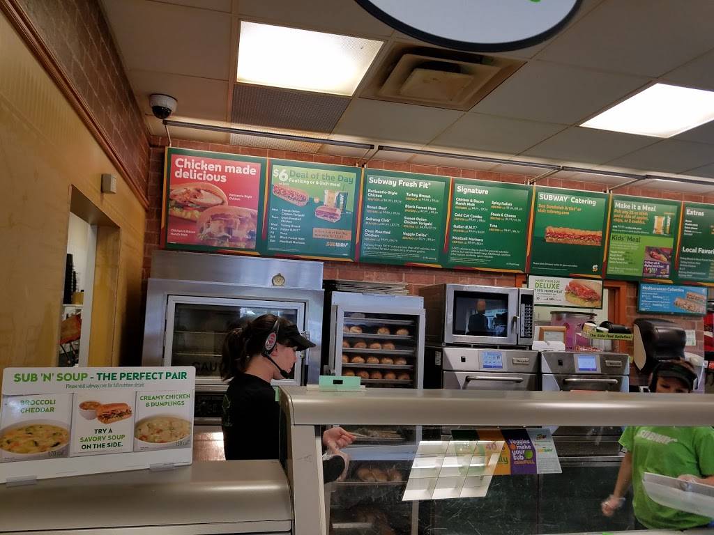 Subway | restaurant | 774 N High St, Chillicothe, OH 45601, USA | 7407790140 OR +1 740-779-0140