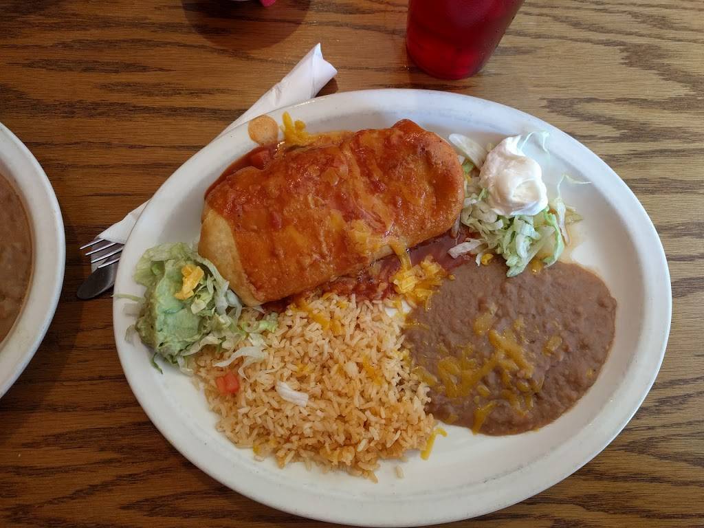 Fiesta Loca | restaurant | 967 WI-35, Dresser, WI 54009, USA | 7152942580 OR +1 715-294-2580