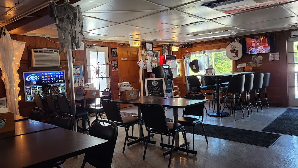 The Edge Eatery & Drinkatorium | restaurant | 1802 2nd Ave, Rapids City, IL 61278, USA | 3094969873 OR +1 309-496-9873