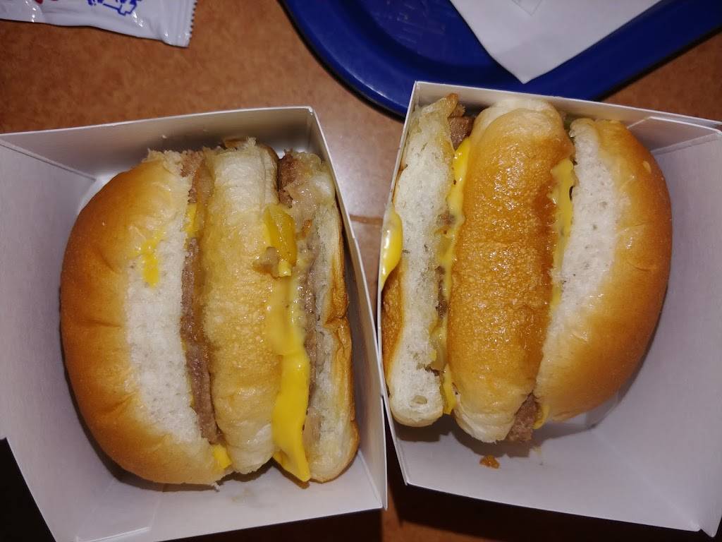 White Castle | restaurant | 89-03 57th Ave, Elmhurst, NY 11373, USA | 7184260618 OR +1 718-426-0618