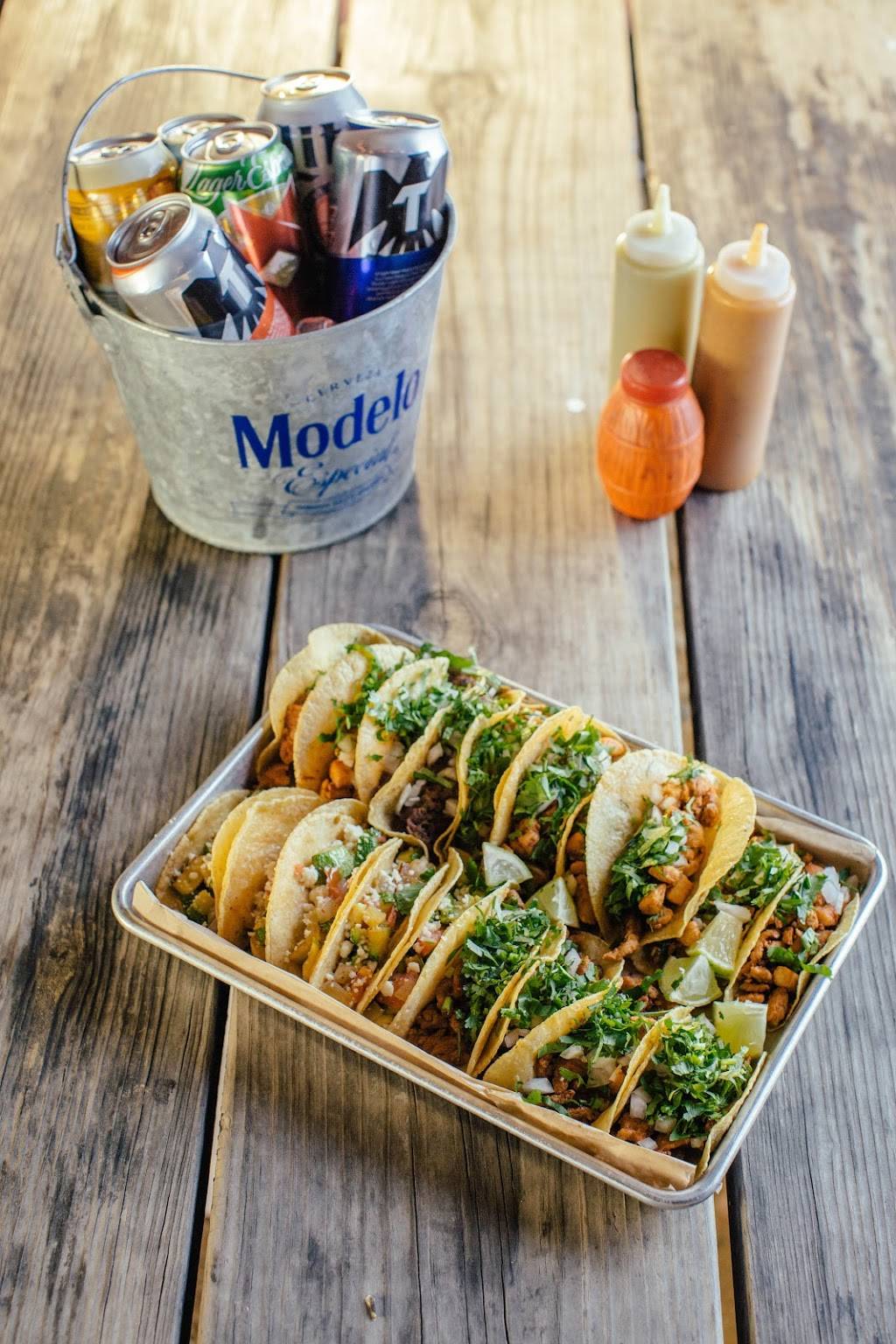 Taqueria La Ventana | restaurant | Farmers Market, 920 S Harwood St Suite 140, Dallas, TX 75201, USA | 2146468181 OR +1 214-646-8181