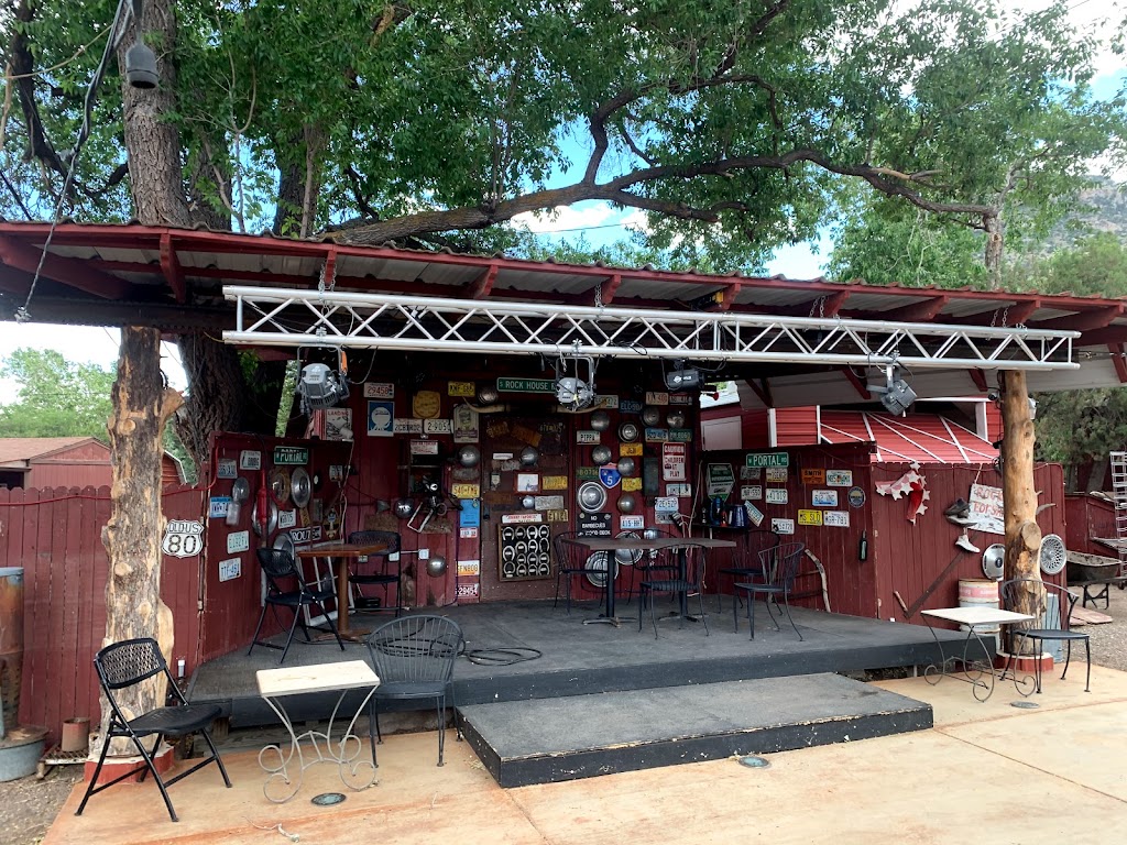 Portal Peak Lodge Store & Cafe | restaurant | 2358 S Rock House Rd, Portal, AZ 85632, USA | 5205582223 OR +1 520-558-2223