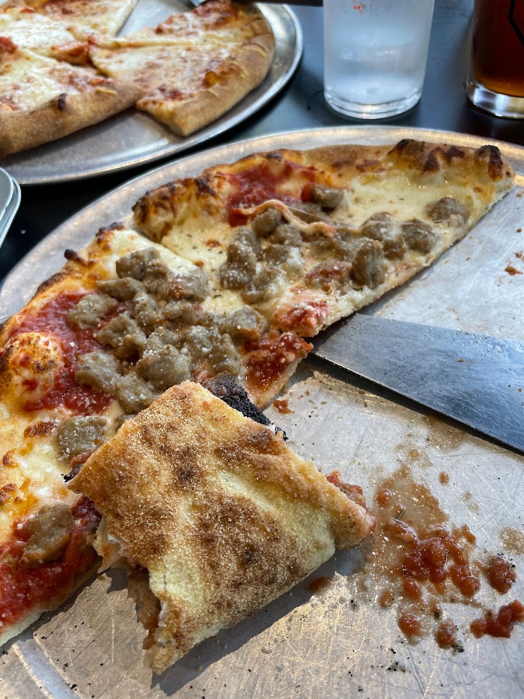 Dodge City Brewing | restaurant | 701 3rd Ave, Dodge City, KS 67801, USA | 6203713999 OR +1 620-371-3999