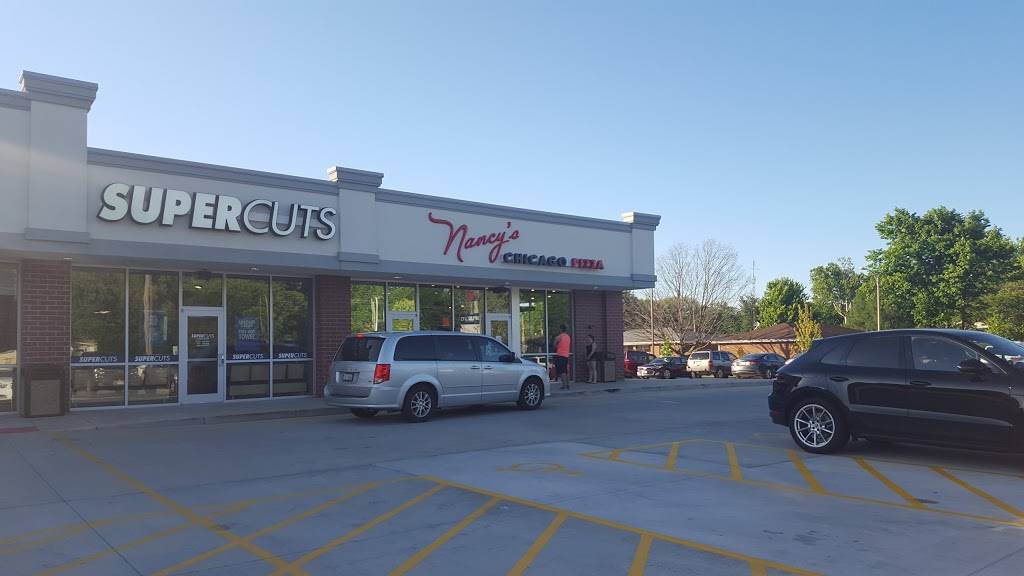 Nancys Pizza | restaurant | 2301 W Monroe St, Springfield, IL 62704, USA | 2176790456 OR +1 217-679-0456