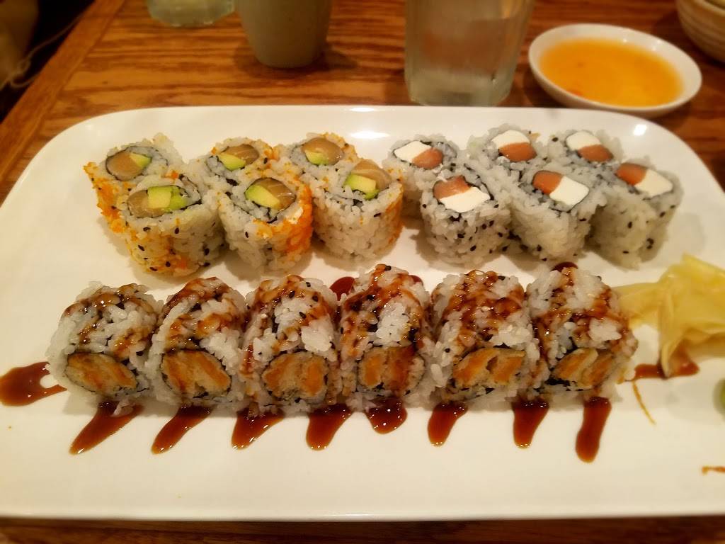 Koi Asian Cuisine | restaurant | 11 Elm St, Biddeford, ME 04005, USA | 2072821288 OR +1 207-282-1288