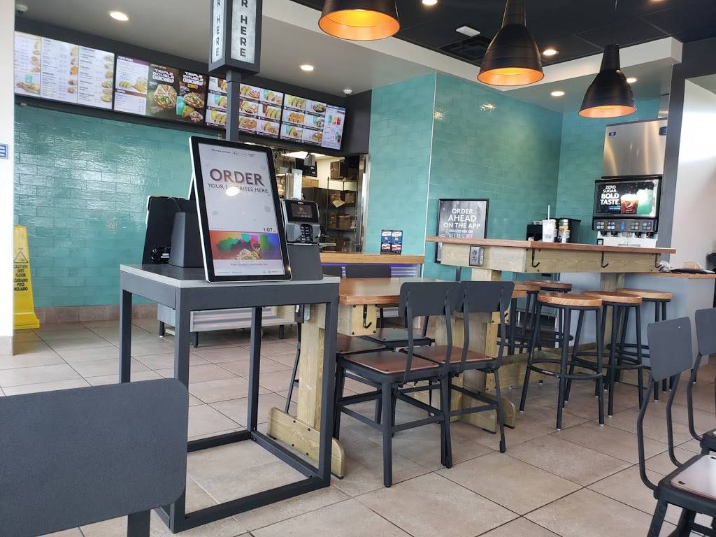 Taco Bell | meal takeaway | 565 Sam Ridley Pkwy W, Smyrna, TN 37167, USA | 6159300782 OR +1 615-930-0782