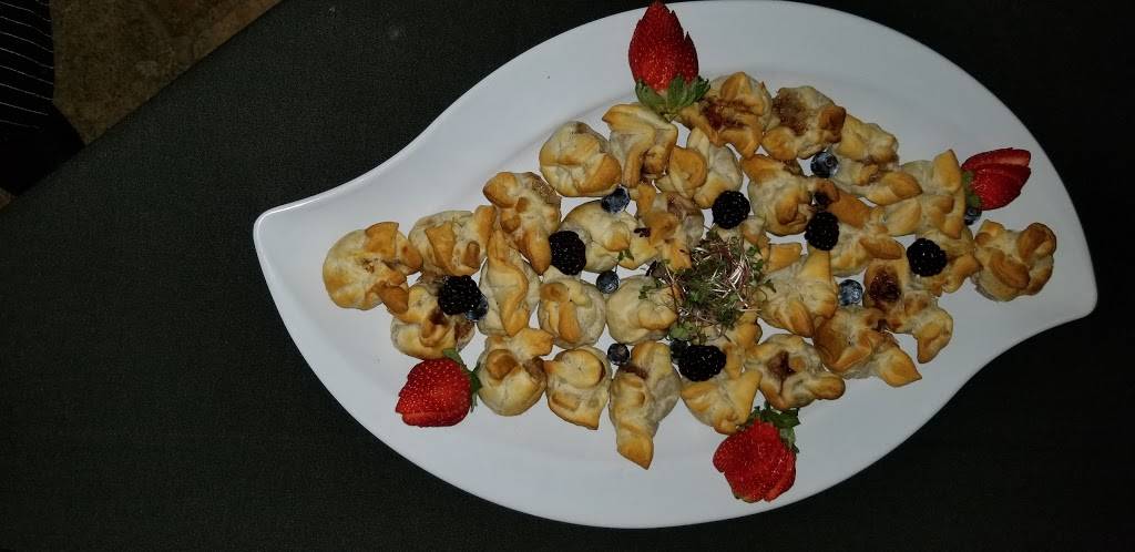 White Horse Fashion Cuisine | restaurant | 3401 Equestrian Club Dr, Wellington, FL 33414, USA | 5618474549 OR +1 561-847-4549