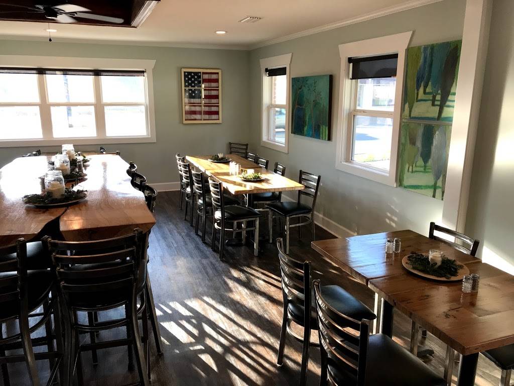 Church Street Cafe | cafe | 107 S Church St, Hahira, GA 31632, USA | 2297943383 OR +1 229-794-3383