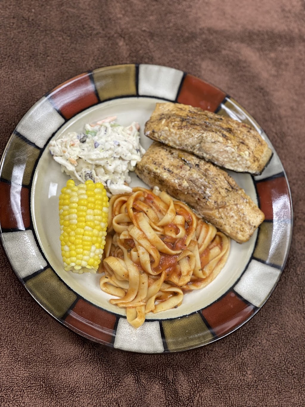 Caribbean Smoke House | restaurant | 1948 E 79th St, Chicago, IL 60649, USA | 7735300360 OR +1 773-530-0360