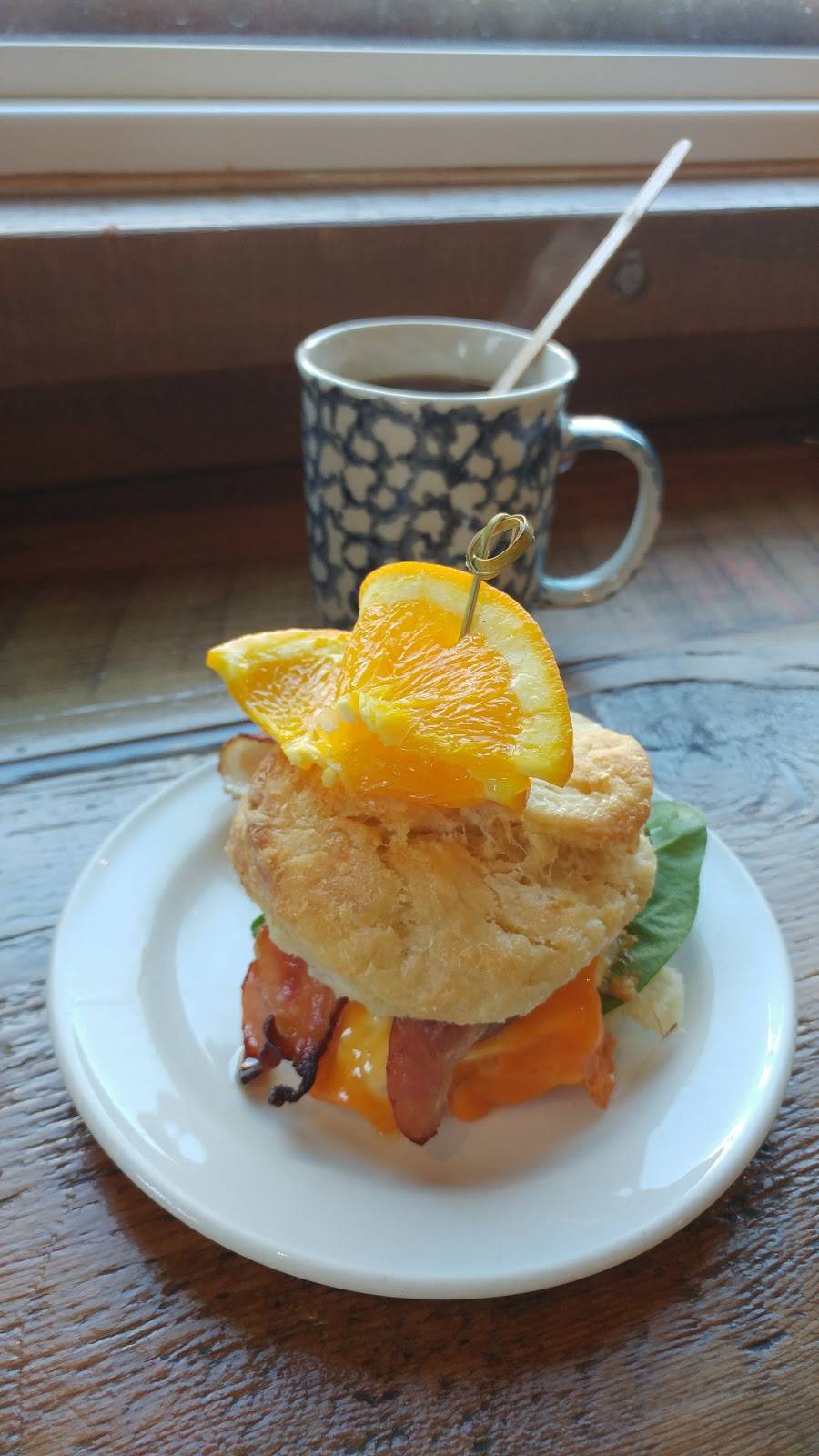 541 Eatery & Exchange | restaurant | 541 Barton St E, Hamilton, ON L8L 2Z2, Canada | 2893890541 OR +1 289-389-0541