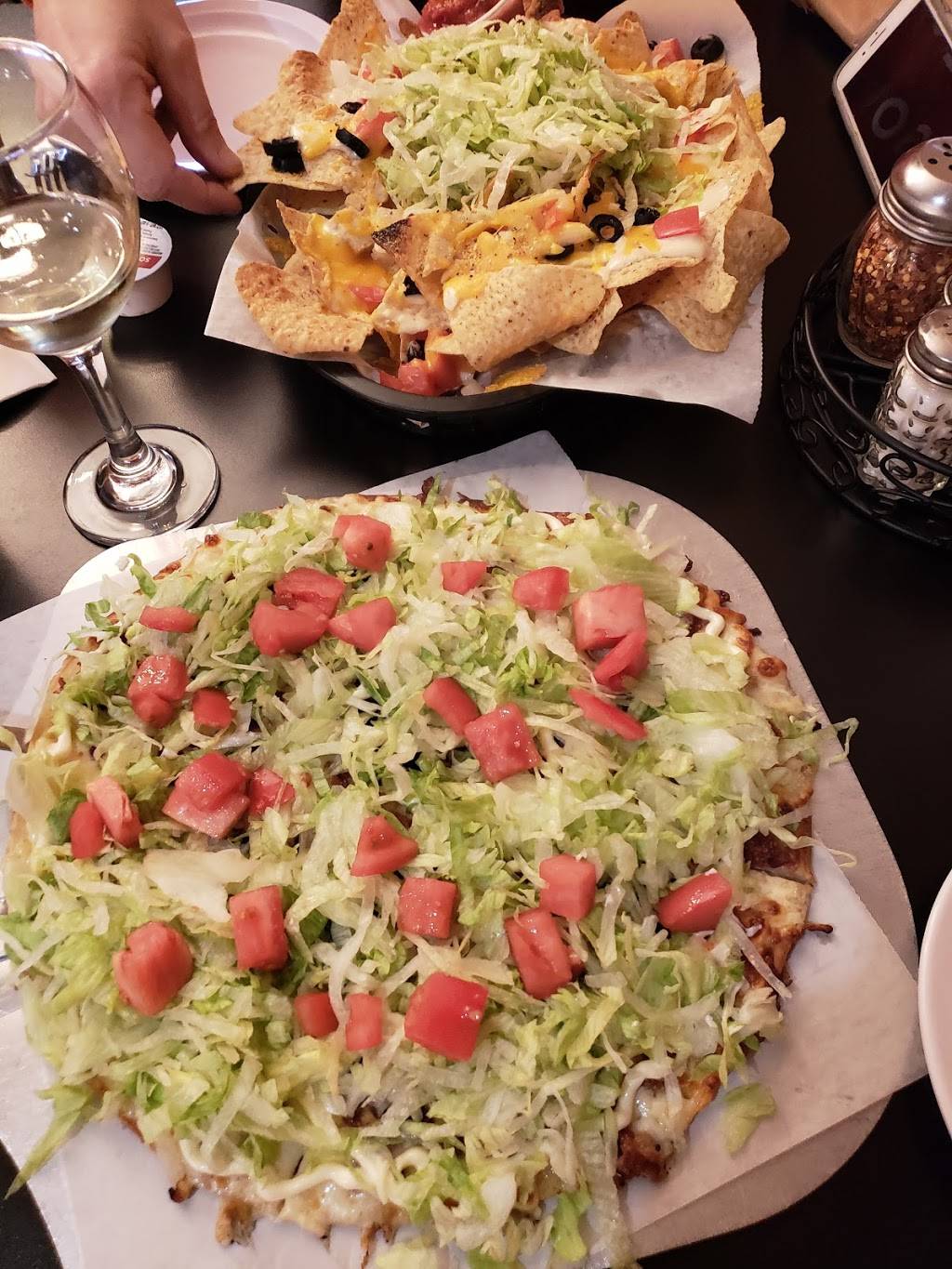 Uncorked Wine Bar & Restaurant | restaurant | 365 N Whitewoman St # A, Coshocton, OH 43812, USA | 7406223000 OR +1 740-622-3000