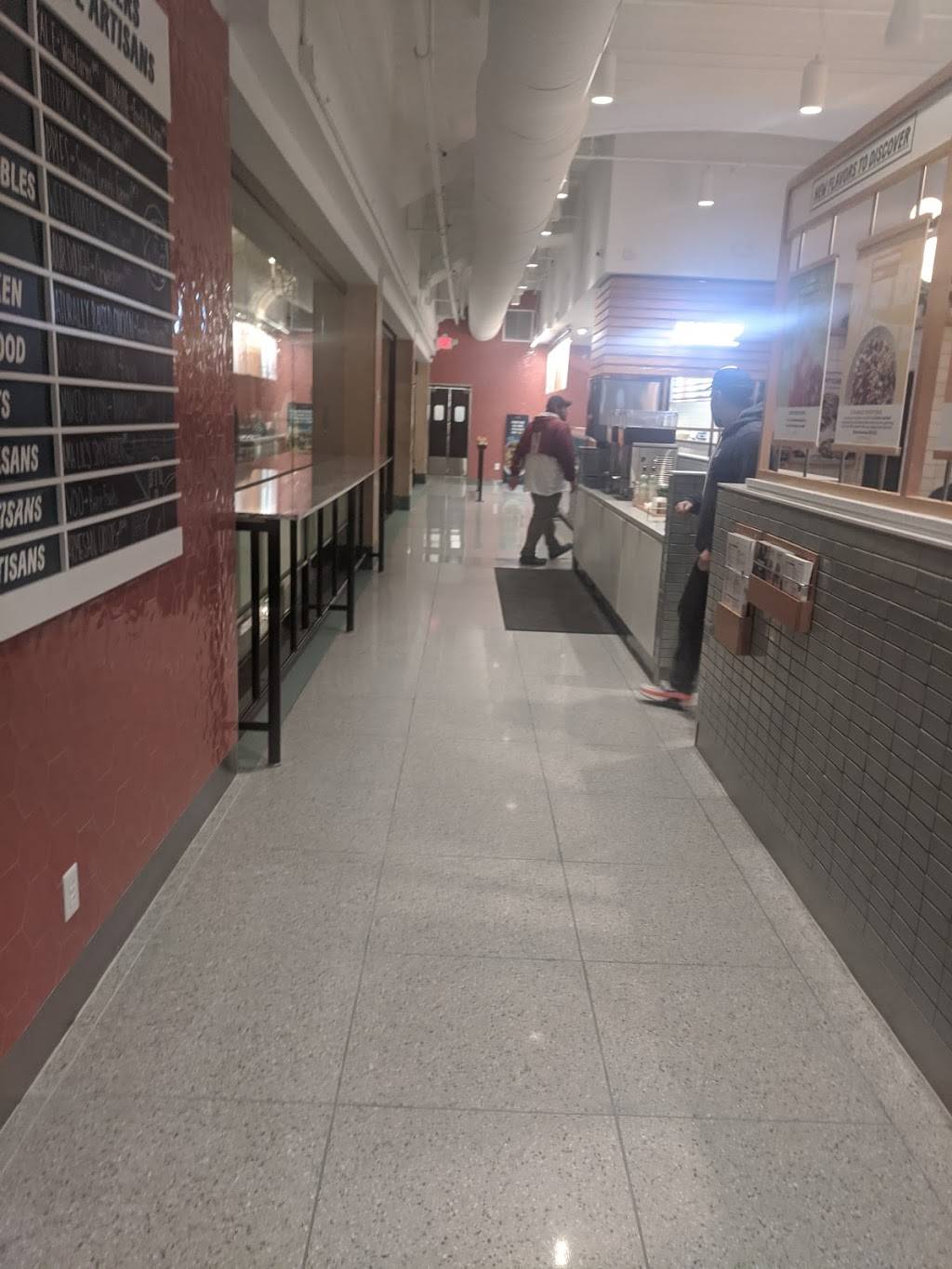 Chopt Creative Salad Co. | restaurant | 212 S Tryon St Suite 100, Charlotte, NC 28281, USA | 9802960660 OR +1 980-296-0660