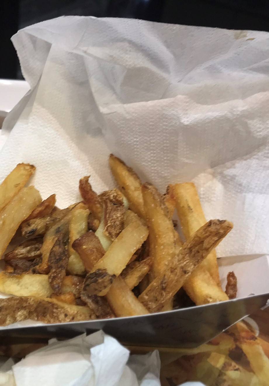 New York Fries | restaurant | 9350 Yonge St, Richmond Hill, ON L4C 5G2, Canada | 9057602244 OR +1 905-760-2244