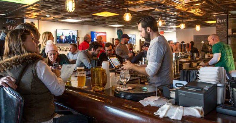 Ravinia Brewing Company | restaurant | 582 Roger Williams Ave, Highland Park, IL 60035, USA | 8477808127 OR +1 847-780-8127