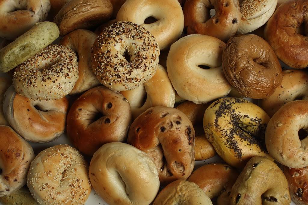Barry Bagels & Deli Westerville | meal delivery | 655 Worthington Rd, Westerville, OH 43082, USA | 6147764930 OR +1 614-776-4930