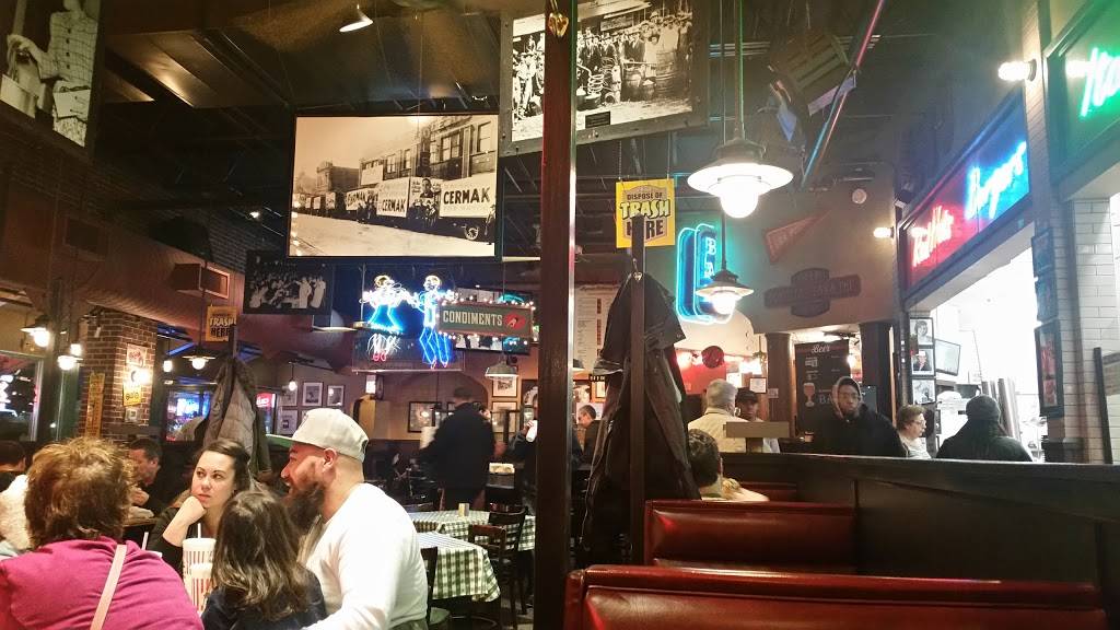 Portillos Hot Dogs | meal takeaway | 170 North Ave, Northlake, IL 60164, USA | 7084090000 OR +1 708-409-0000