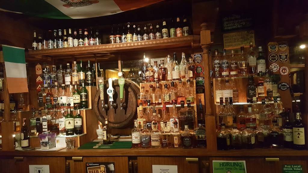 McGuinness Irish Pub | restaurant | 201 S Walnut St, Appleton, WI 54911, USA | 9208307616 OR +1 920-830-7616