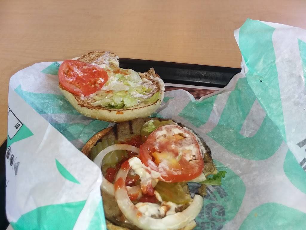 Burger King | restaurant | 3100 S Expressway St, Council Bluffs, IA 51501, USA | 7123668162 OR +1 712-366-8162