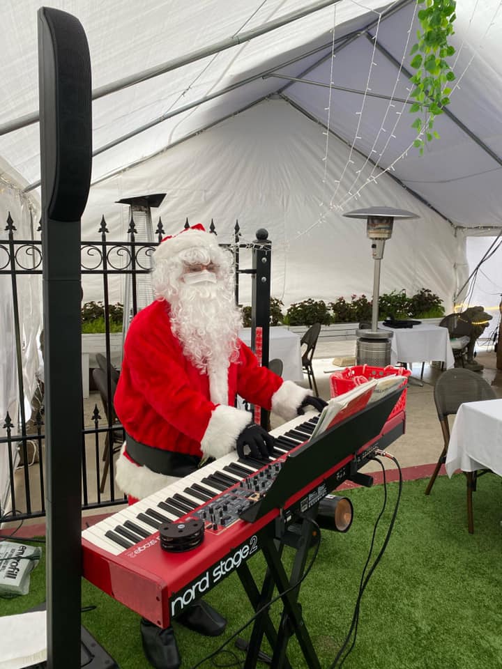 Chicago Chop House | restaurant | 60 W Ontario St, Chicago, IL 60654, USA | 3127877100 OR +1 312-787-7100