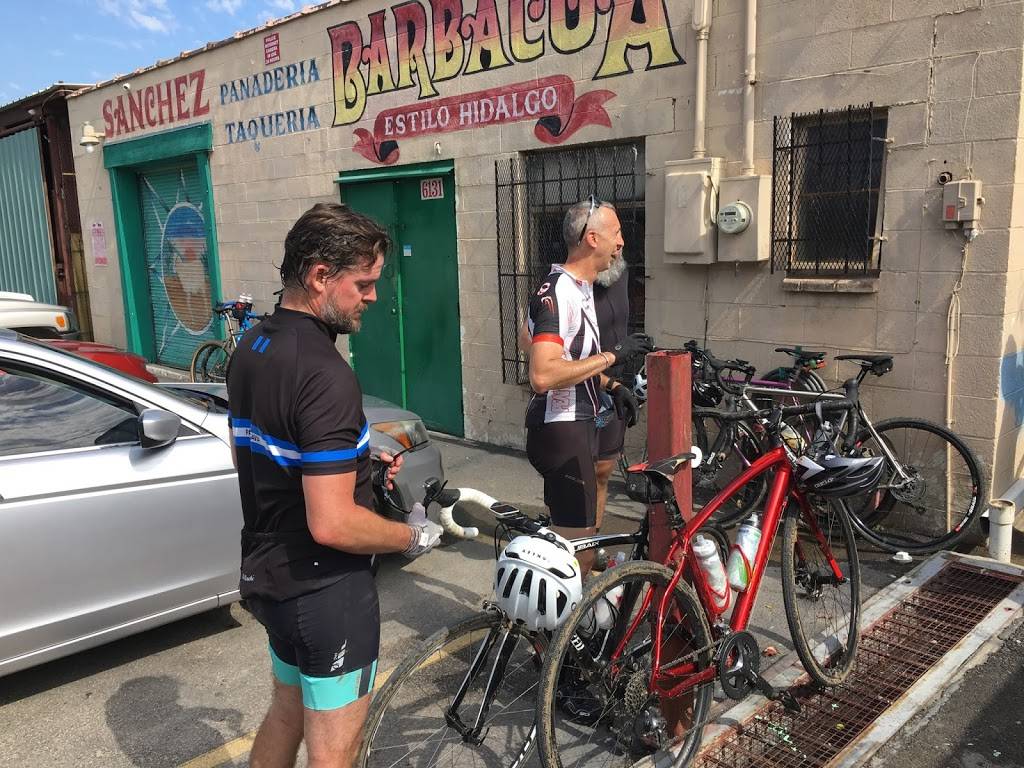 Barbacoa Estilo Hidalgo | restaurant | 6131 Lake June Pl, Dallas, TX 75217, USA | 2146003240 OR +1 214-600-3240