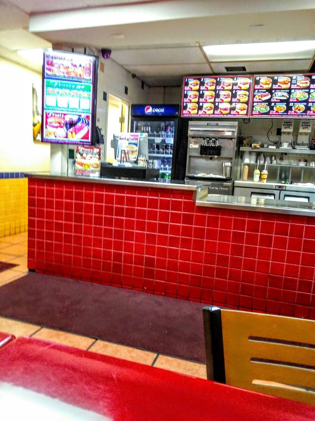 Frosty Queen | restaurant | 9600, 1120 N Gateway Dr, Madera, CA 93637, USA | 5596737678 OR +1 559-673-7678